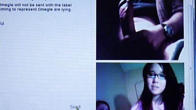 Oma fickt auf film porno black en francais der Couch