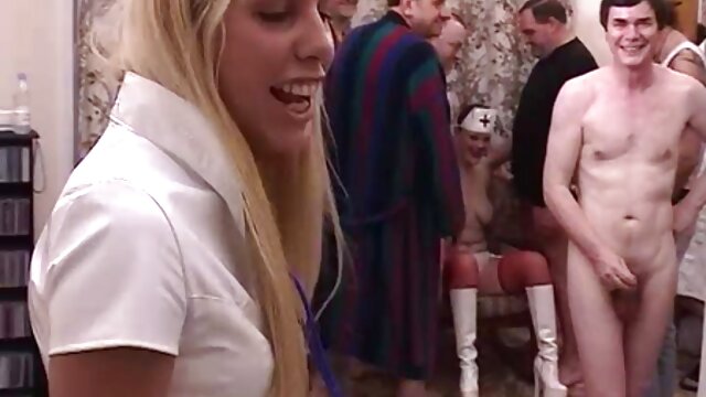 Caméra espion cachée HD baise extrait gratuit film porno francais et éjaculation sur le ventre de bébé maman