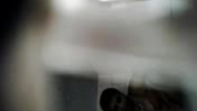 LETSDOEIT porno francais gratuit hd - Pinup Girl séduit et baise un musicien