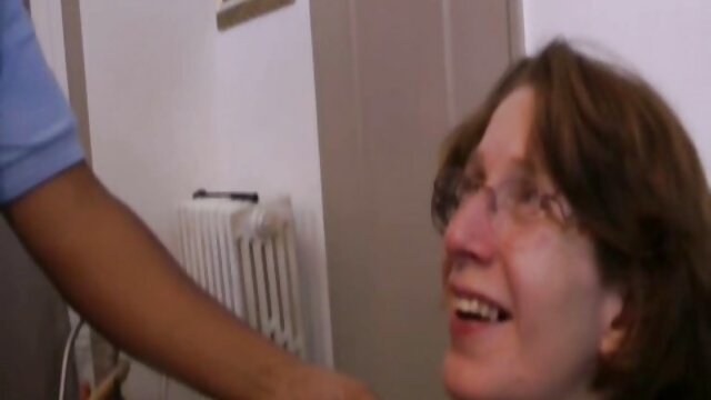 MAMAN ALLEMANDE BAISE ANALE ET CREAMPIE EN vidéo x gratuit en français VACANCES À MAJORQUE